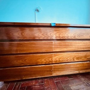 Cómoda Americana de Madera con 8 Cajones - imagen 1