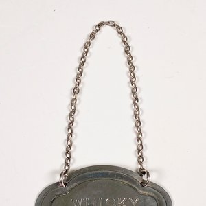 Cartela Francesa de Plata para Botella de Whisky - imagen 4