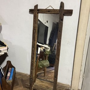 Espejo Vertical Rústico con Marco de Madera Recuperada - imagen 3