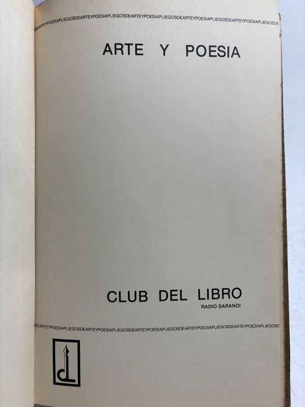 Libro de arte y poesía con esculturas en metal - imagen 3