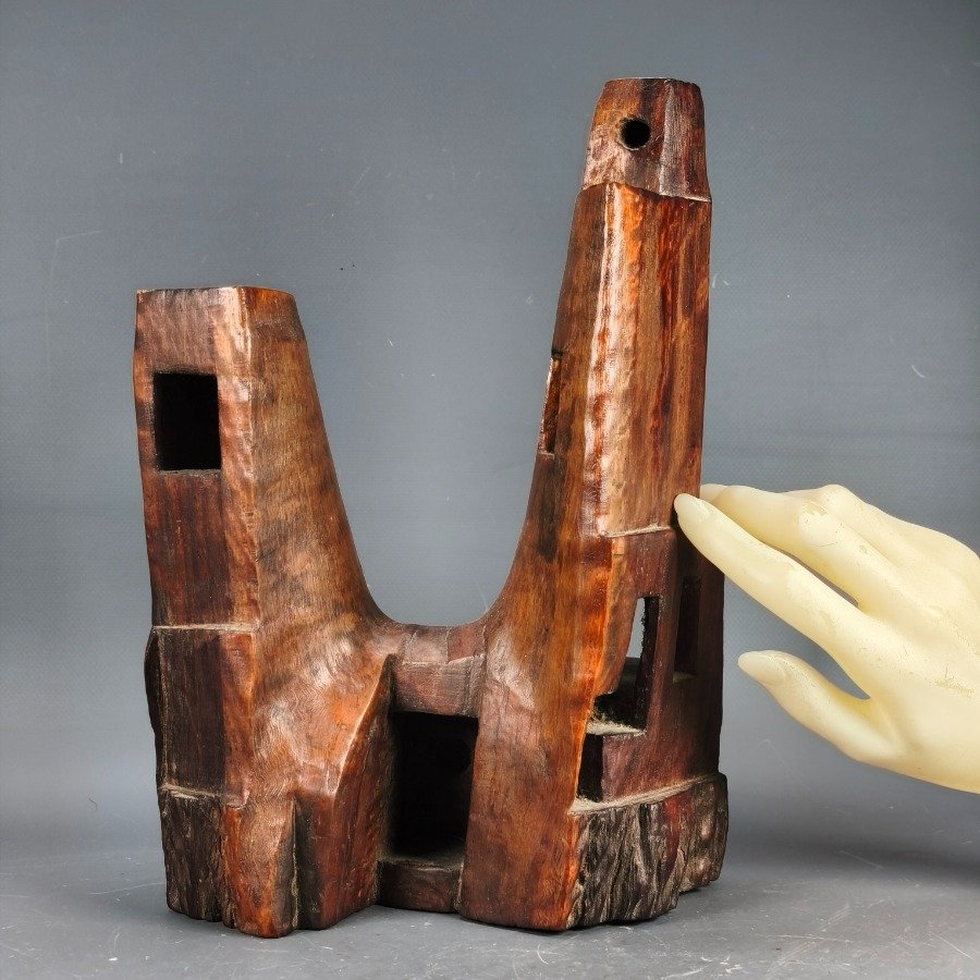 Item 18722 - Image 2