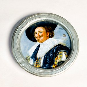 Dos Platos Decorativos Bavaria con Guarda Metálica - Estilo Barroco - imagen 3