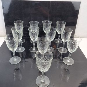 Lote de Cristalería: Copas, Vasos y Adornos Varios - imagen 10