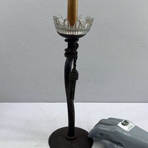 Candeleros de Hierro Forjado con Tulipa de Vidrio Prensa - imagen 6