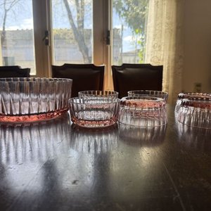 Juego Vintage de Ensaladera y Cuencos de Vidrio Rosa - imagen 5