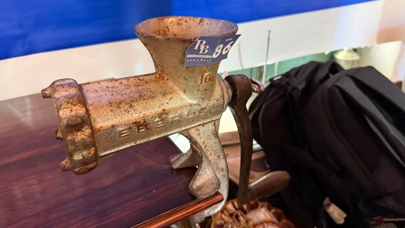 Item 877908 - Image 0