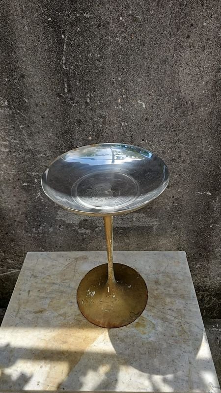 Antiguo cenicero con forma de pedestal de EERO SAARINEM - imagen 2