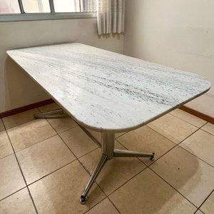 Mesa Vintage Rectangular con Tapa de Mármol Blanco y Base Cromada - imagen 2
