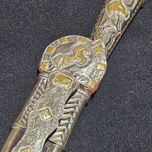 Cuchillo de Hoja Larga con Vaina Decorada Estilo "Picasso" - imagen 5