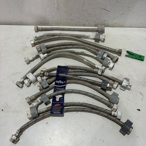 Lote siguiente: Lote de 10 Mangueras Flexibles Coflex para Conexión de Agua