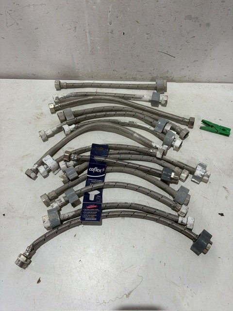 Lote de 10 Mangueras Flexibles Coflex para Conexión de Agua