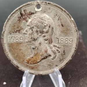 Medalla Souvenir Centenario George Washington 1789-1889 de Peltre - imagen 2
