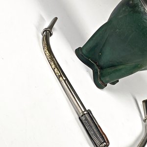 Mate de metal con virola y dos bombillas, una con escudo - imagen 5