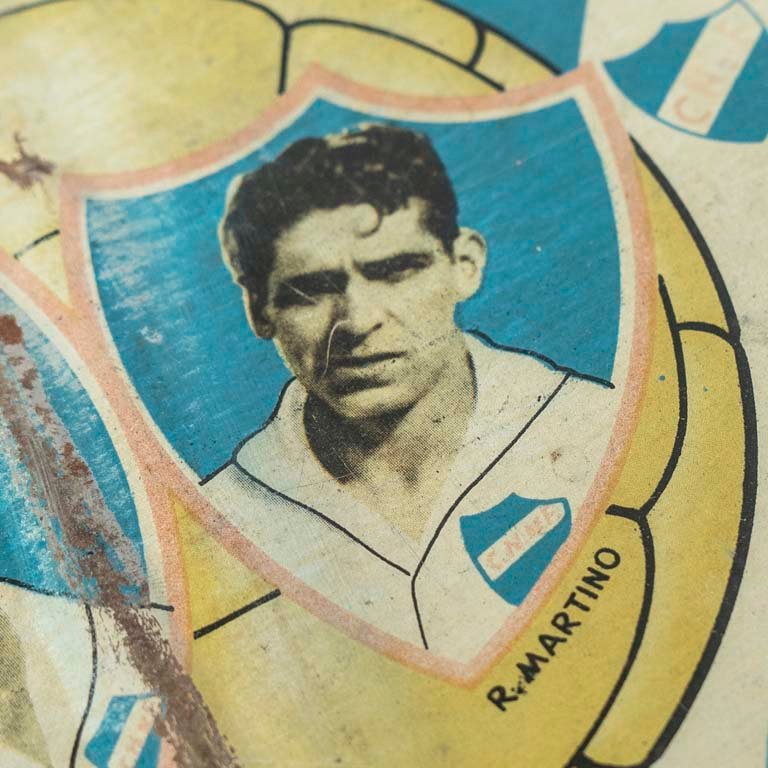 Chapa litografiada de fútbol uruguayo de 1950 - imagen 2