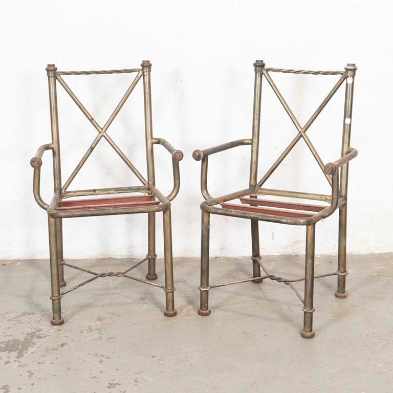 Lote siguiente: Sillones de hierro antiguos para restaurar