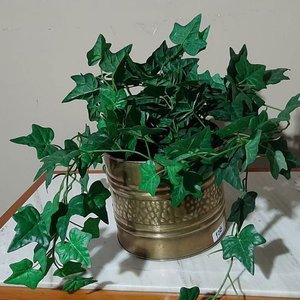 2 Plantas Artificiales Decorativas con Macetas - imagen 3