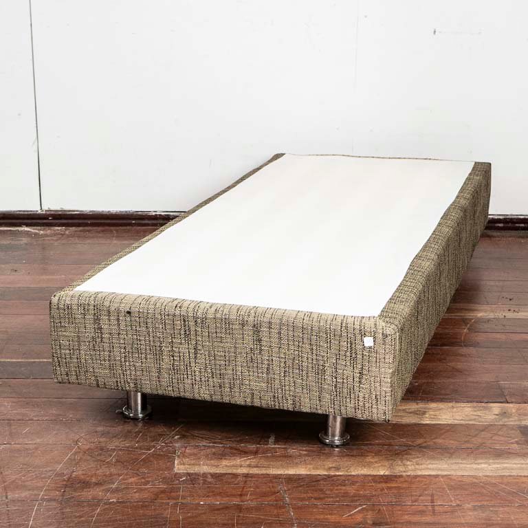 Item 2113895 - Image 0