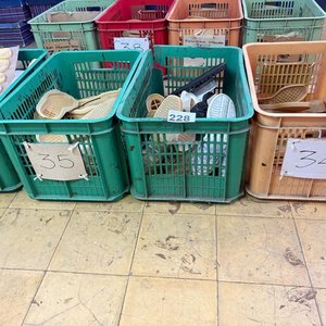 Lote de Suelas para Calzado en Cajones Plásticos - imagen 2