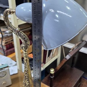 Lámpara de Mesa de Bronce con Pantalla Metálica Esmaltada - imagen 2