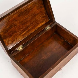 Cofre Antiguo Enchapado en Raíz con Detalles de Marquetería - imagen 2