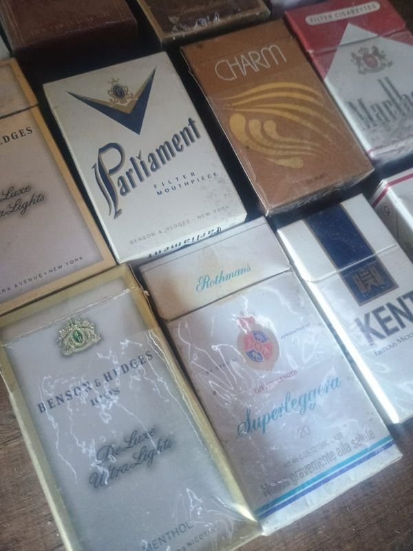 Colección de Cajas de Cigarros - imagen 3