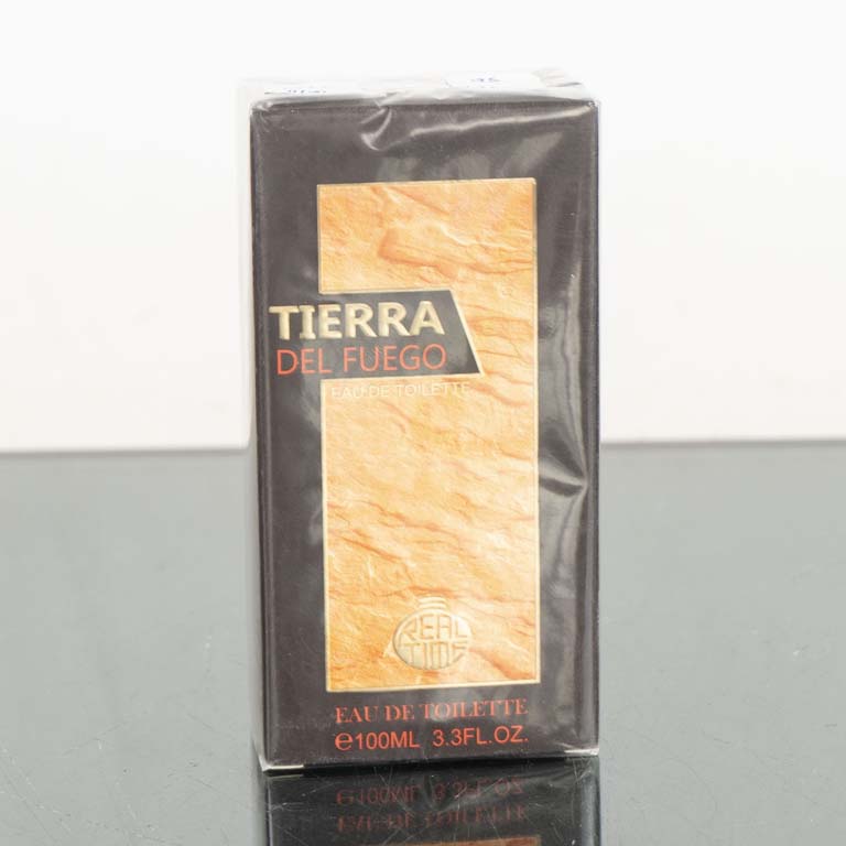 Lote siguiente: Perfume de lujo, nuevo y sin usar