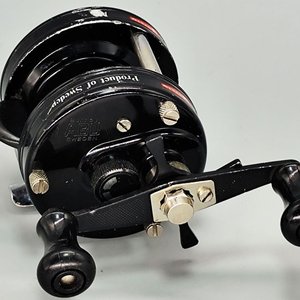 Reel Rotativo Abu Garcia 4600 C Black - Producto de Suecia - imagen 9