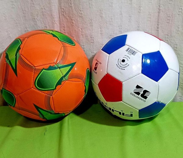 Pelotas de fútbol tamaño 5