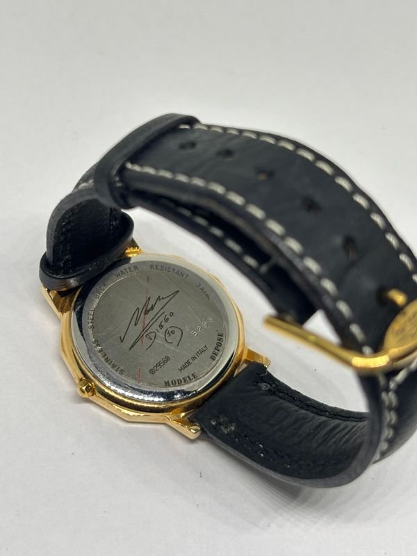 Reloj de colección - Único en Uruguay - MARADONA AMIGOS ITALIA 1990 - imagen 4