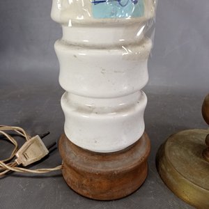 Par de Lámparas: Bronce Macizo y Cerámica Blanca - imagen 7