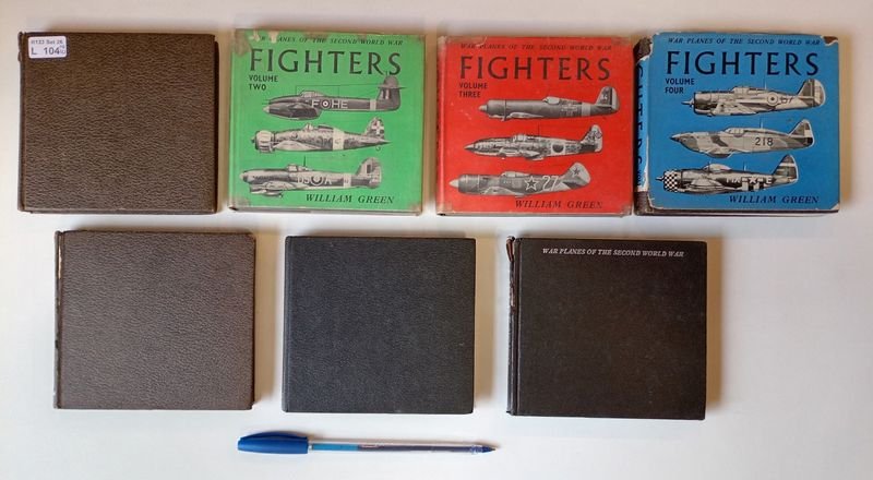 Colección "War Planes of the Second World War" - 7 Libros Tapa Dura (Vol. 1-6 y 9)