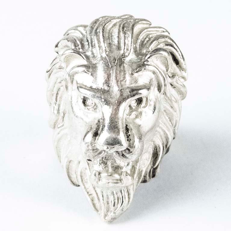 Lote anterior: Anillo de plata con diseño de león
