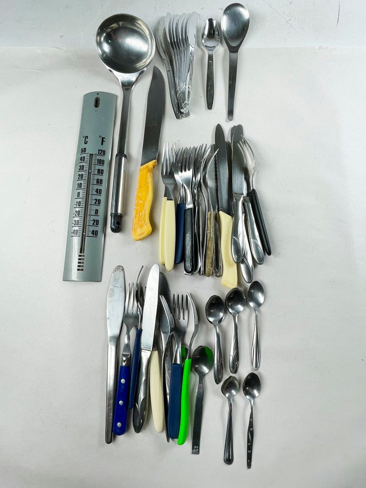 Utensilios de cocina en excelente condición - imagen 2