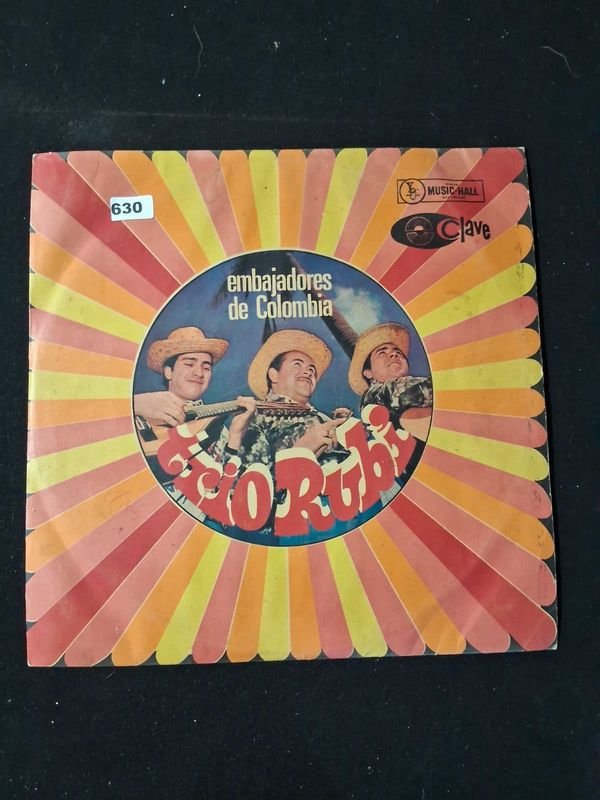 Item 868121 - Image 0