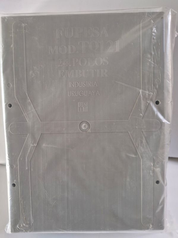 Tablero Embutir para 12 TQ, transparente - imagen 2