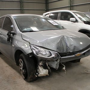 Lote siguiente: Chevrolet Onix Gris Dañado