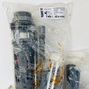 Accesorios para Cisterna y Caja Sifonada: Caja de Desagüe 4 Bocas - imagen 2