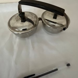Azucarero y Yerbero Doble de Acero Inoxidable con Asa Negra - imagen 8