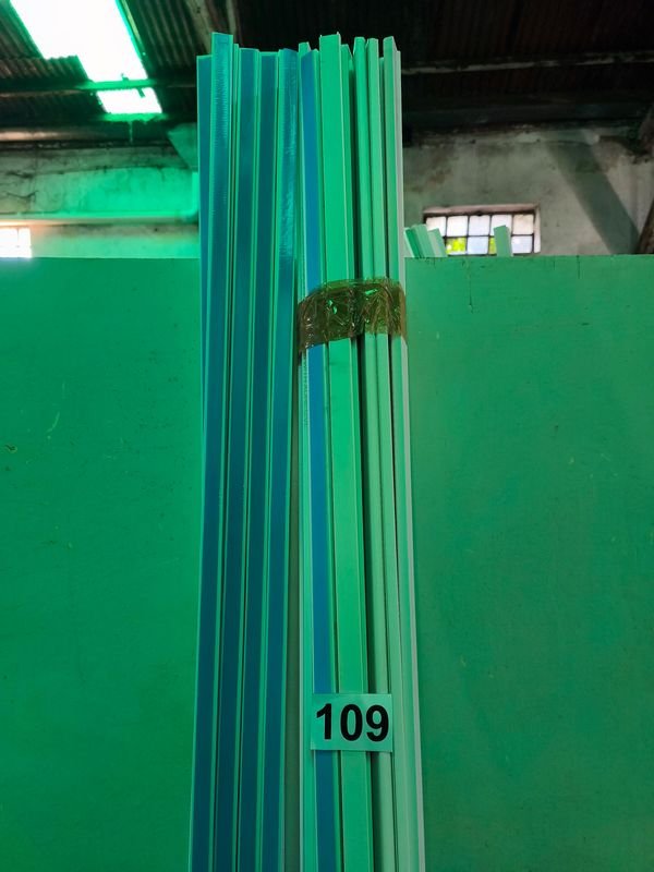 Tiras de cinta adhesiva en rollos - imagen 2