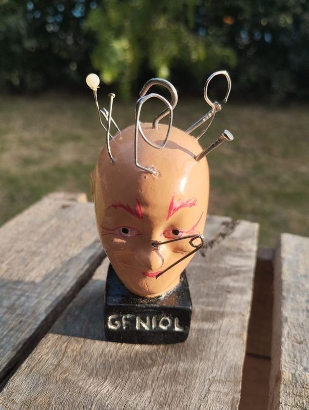 Item 867386 - Image 1