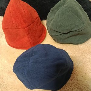 Lote siguiente: Lote de 3 Gorros de Abrigo de Polar