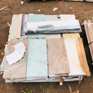 Lote de 30 m² de Cerámicas Varias para Construcción - imagen 2