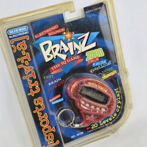 Juego Electrónico BrainZ Sports Trivia IQ Game 2000 - imagen 4
