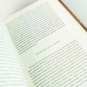 La Historia de los Árabes por Albert Hourani - Libro Tapa Dura - imagen 2