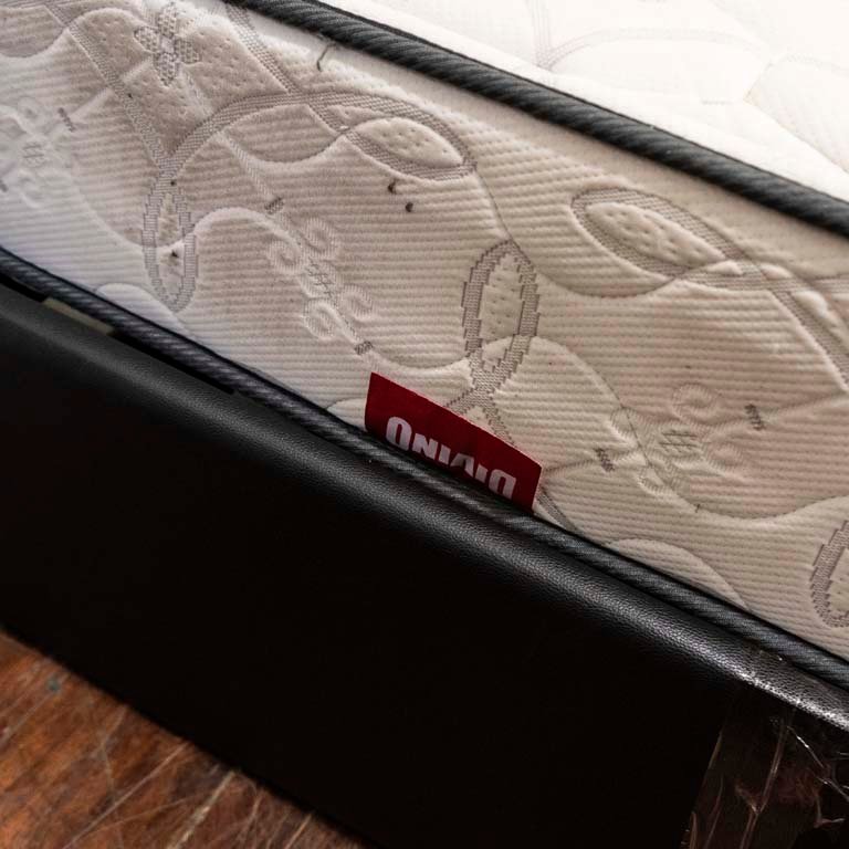 Item 2104461 - Image 1