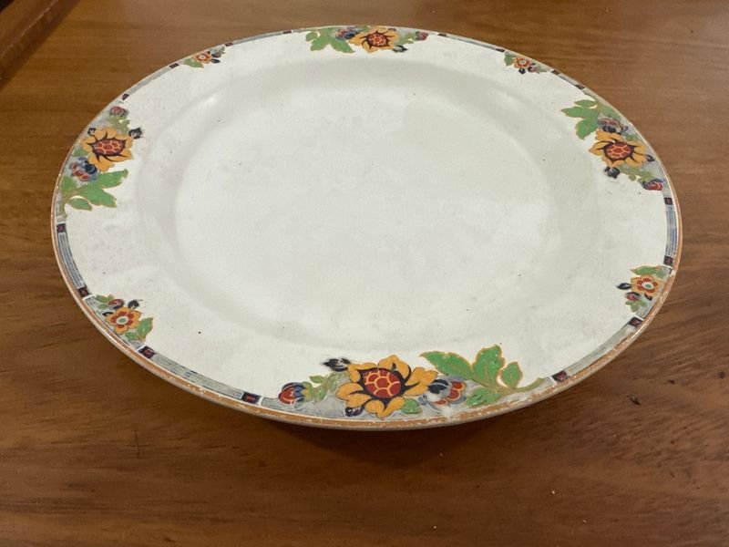 Lote siguiente: Bandeja de porcelana inglesa sellada J y G Meakin