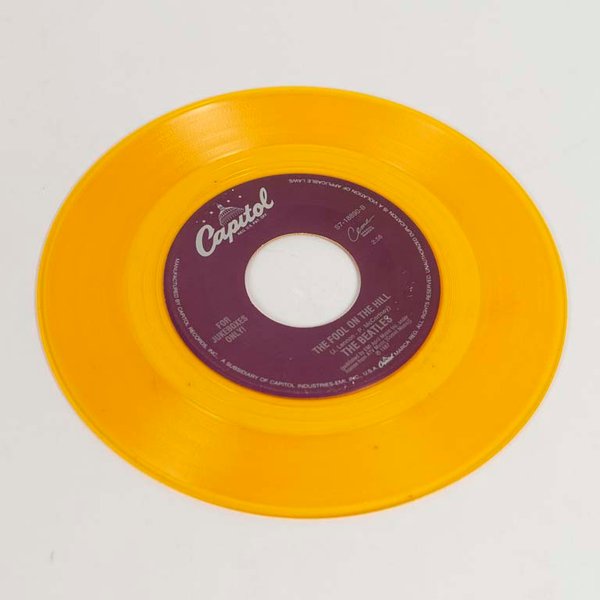 Disco Vinilo Single "The Fool on the Hill" Capitol Amarillo Edición Coleccionista USA