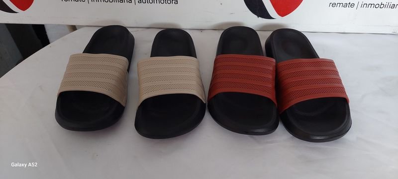 Lote siguiente: Zapatos de cuero en diferentes colores