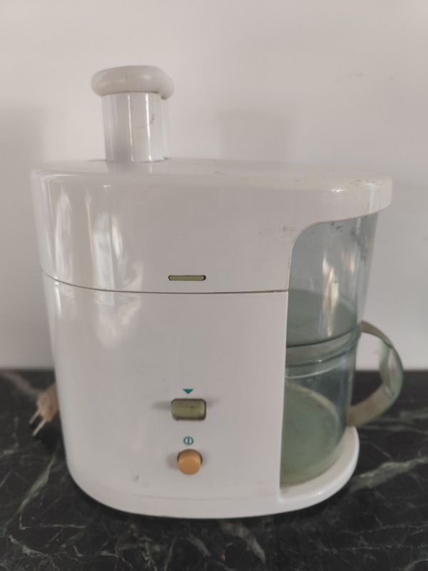Juguera Philips Blanca con Dibujos de Frutas