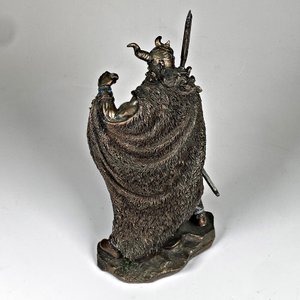 Figura de Loki en Pasta, 26 cm de Altura - imagen 6